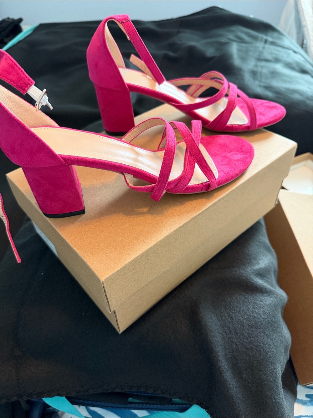 Women’s Fuchsia Strappy Block Heel Sandals